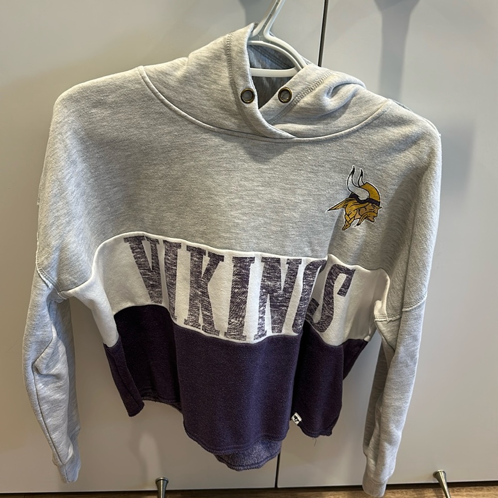 MN Vikings hoodie - only worn once!